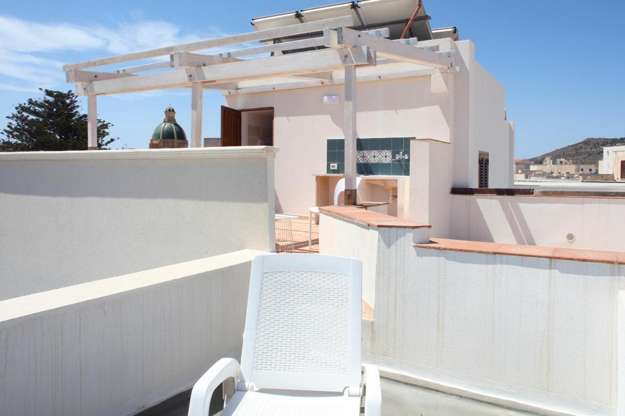 Casa Maja Rooms & Suites Фавиньяна Экстерьер фото